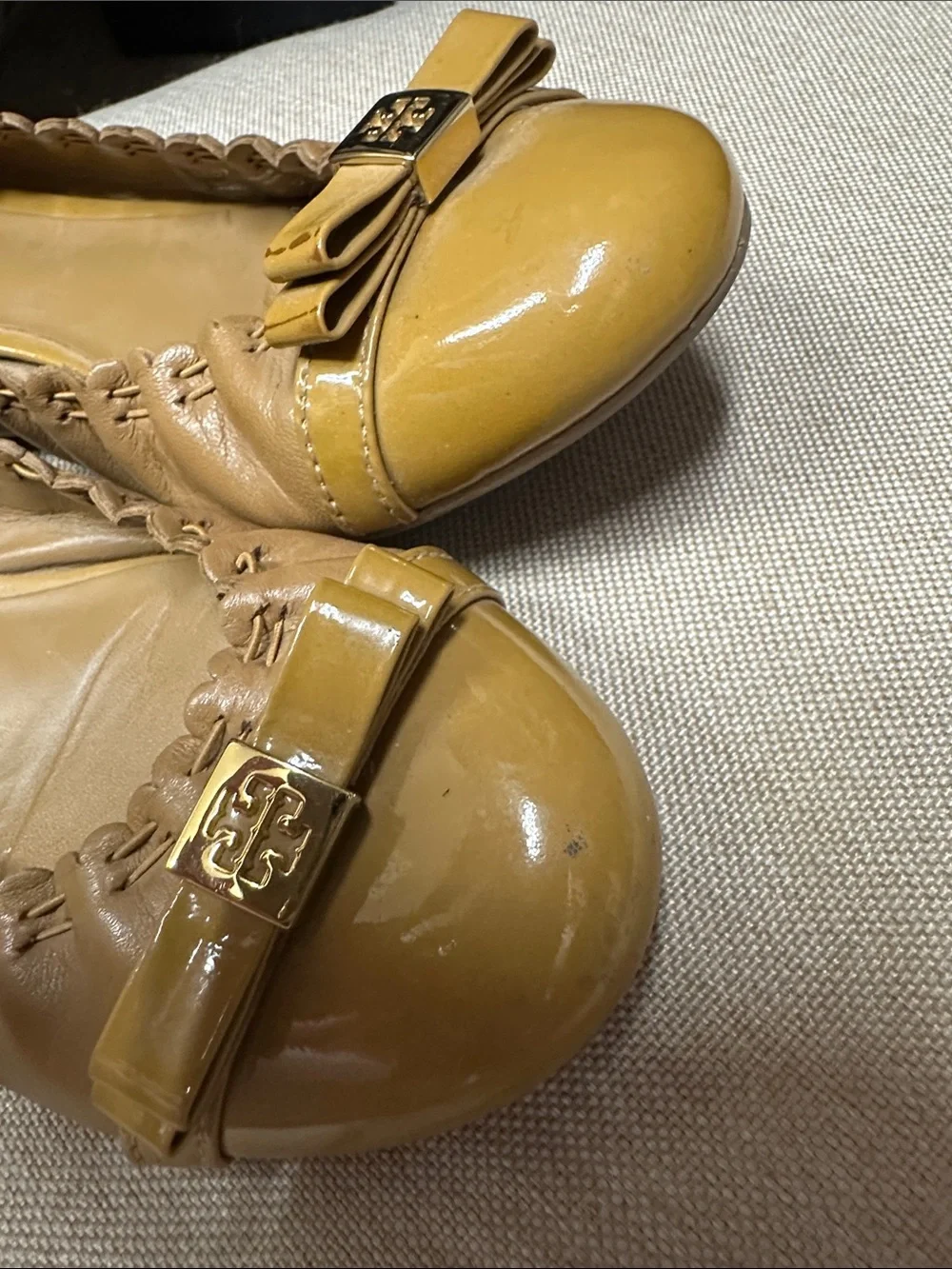 Tory Burch Ballet Flats with Logo Bow Size 7